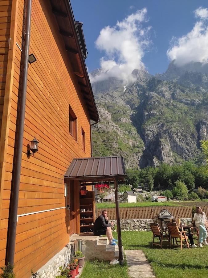 Guesthouse Mehmeti Valbone Exterior photo